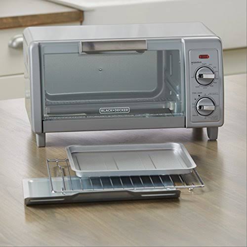 4-Slice Stainless Steel Toaster Oven Black + Decker, Silver