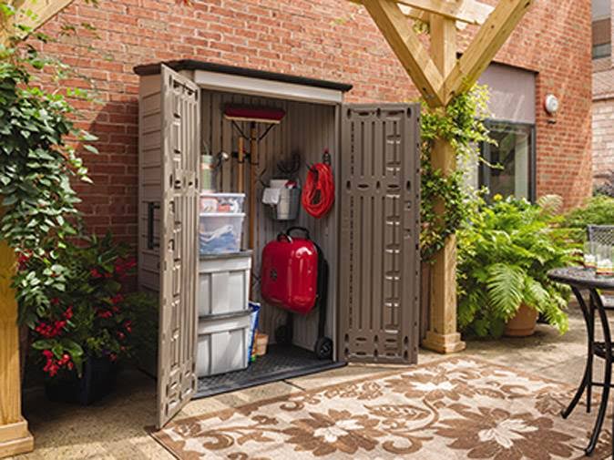 Rubbermaid Large Vertical 52 cu.ft. Outdoor Storage Building Shed
