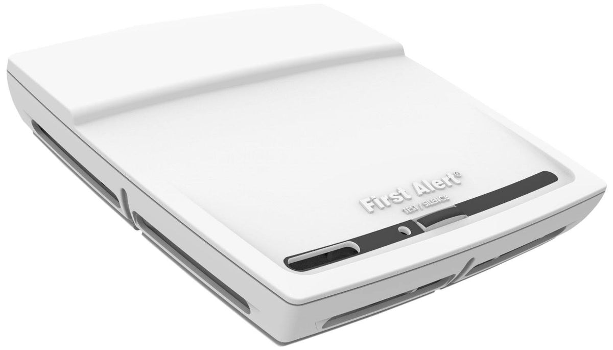 First Alert 10-Year Battery Carbon Monoxide/Smoke Alarm - PC910