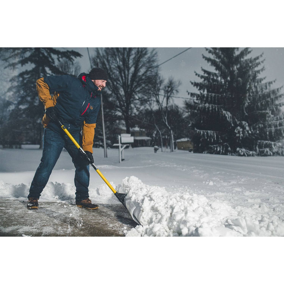 The Snowplow Poly Snow Pusher, 48x22