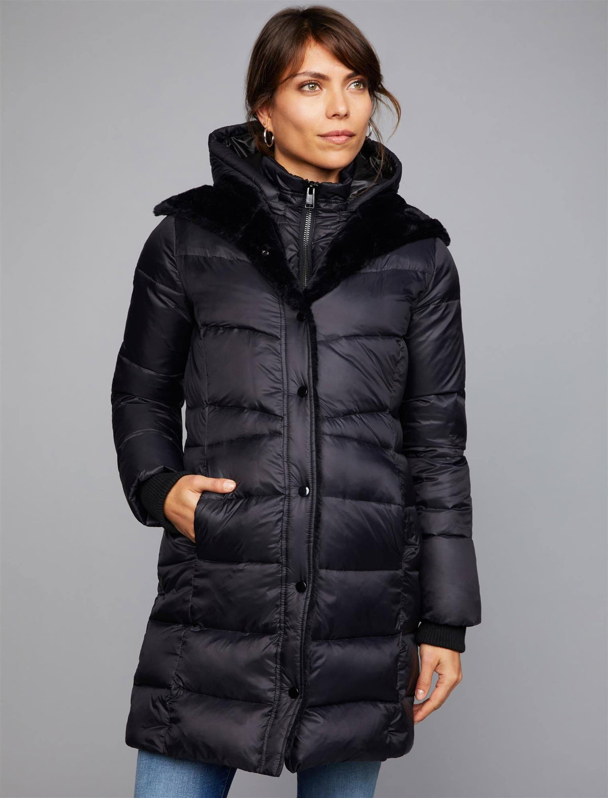 A Pea in The Pod - Quilted Puffer Maternity Jacket - M