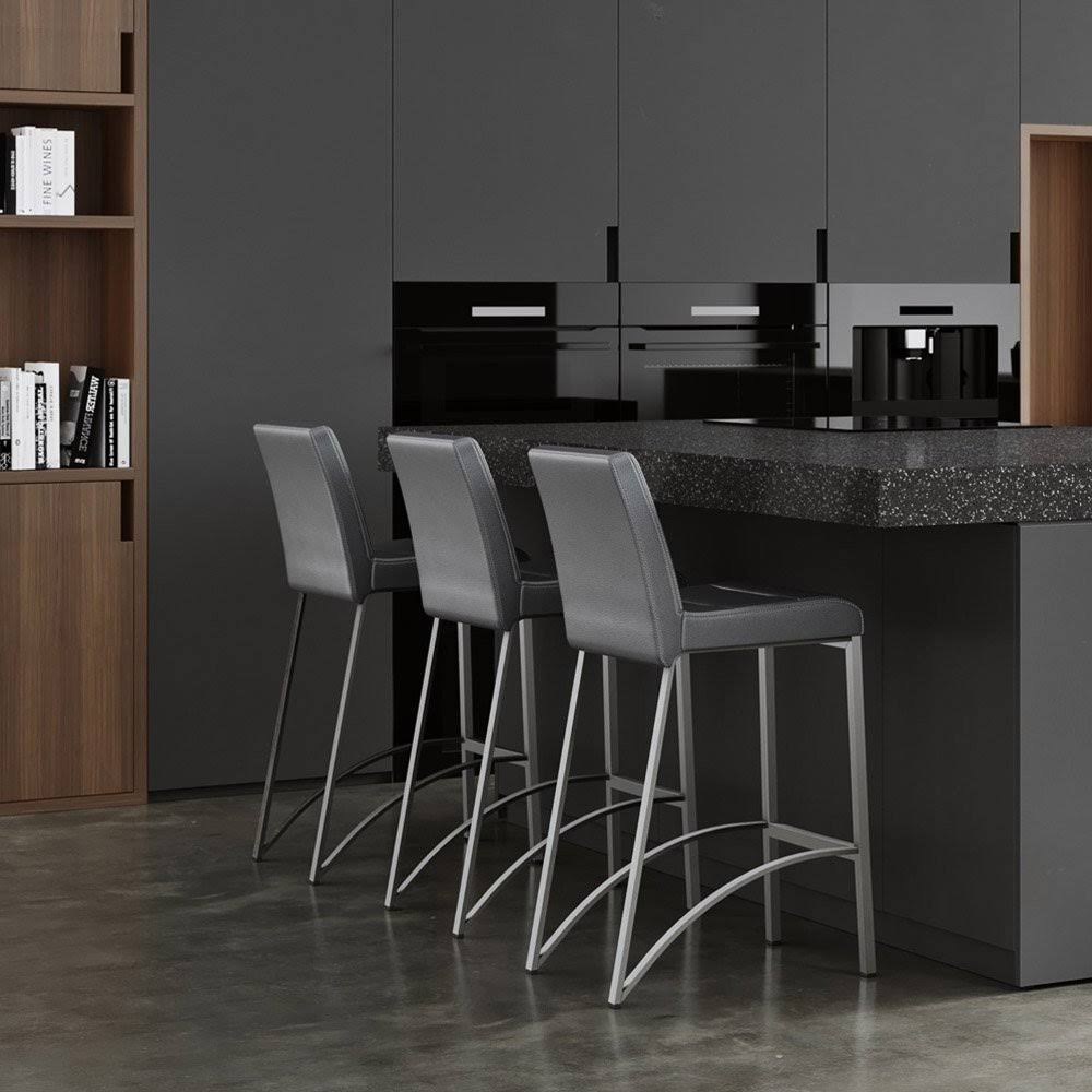 Zuri Furniture Lynx Counter Height Contemporary Bar Stool with Metal Base - Black
