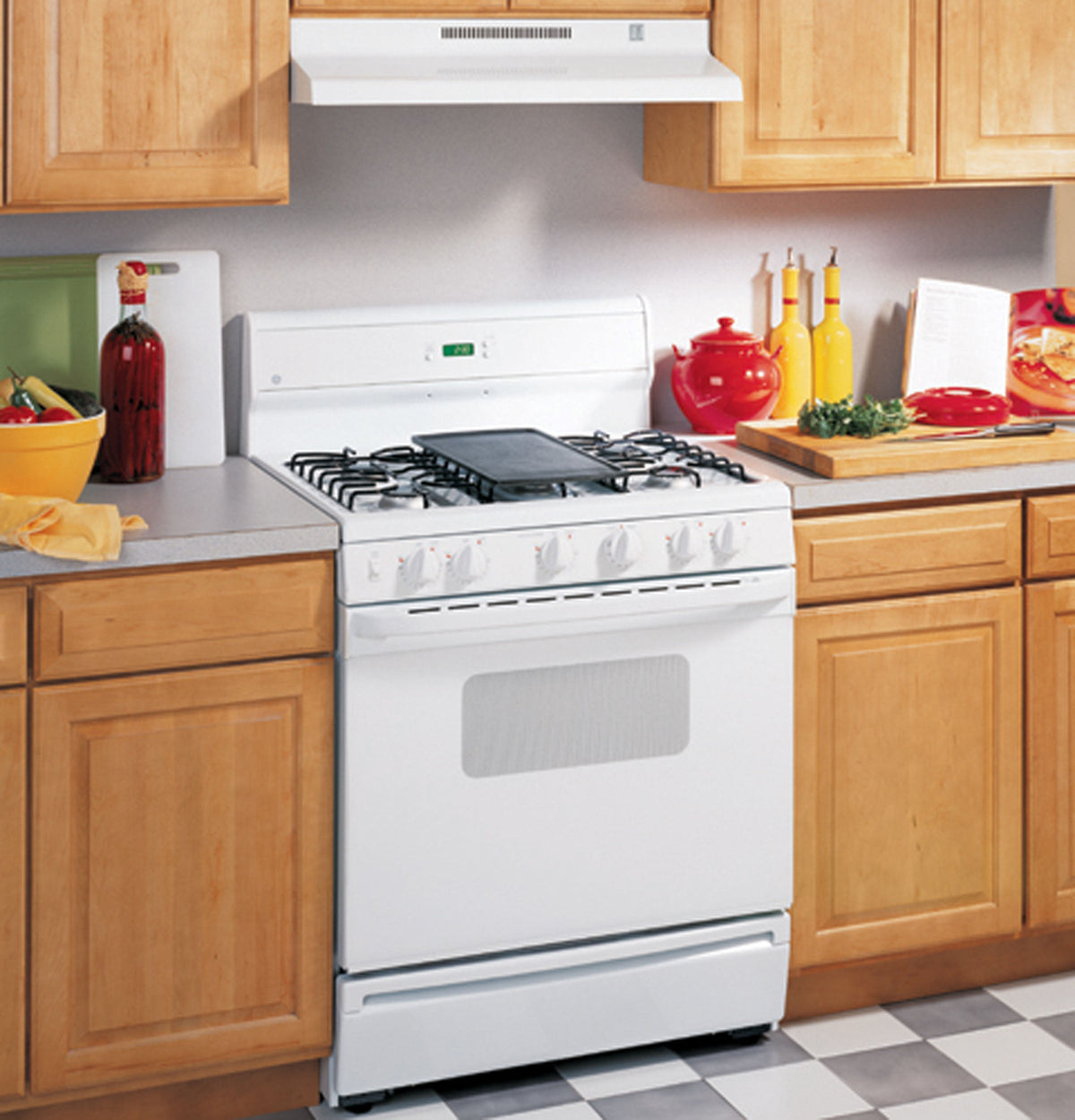GE - 30 Recirculating Range Hood - White