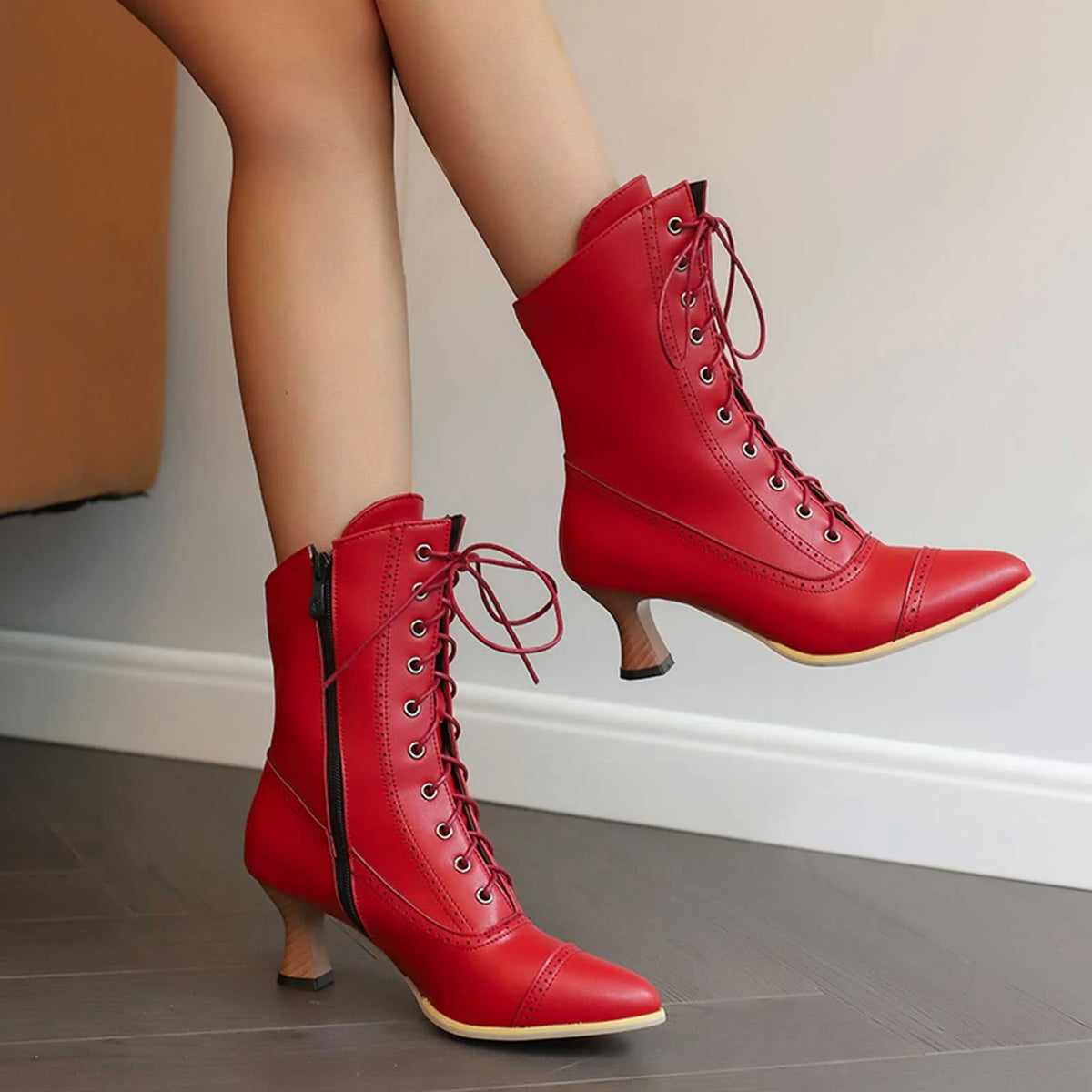 PMUYBHF Female Women Sandals and Slides Lace up British Boots Wine Glasses and Round Headed Solid Color Large Women's Short Boots Red 38