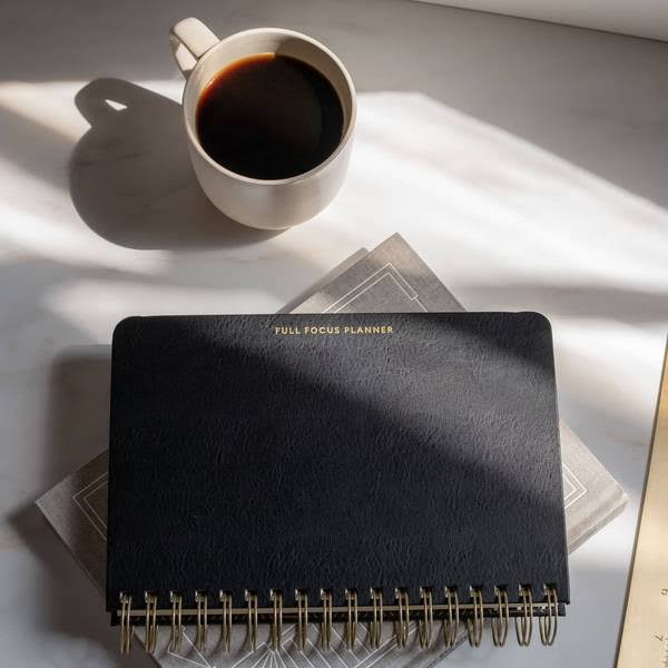 Full Focus Planner - Eggplant