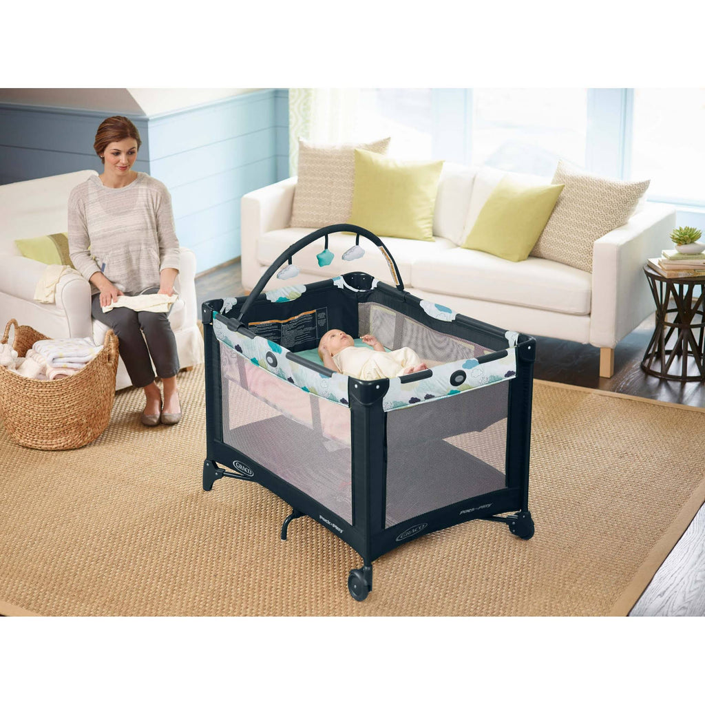 Graco Pack &n Play Playard with Automatic Folding Feet - Stratus , Gray