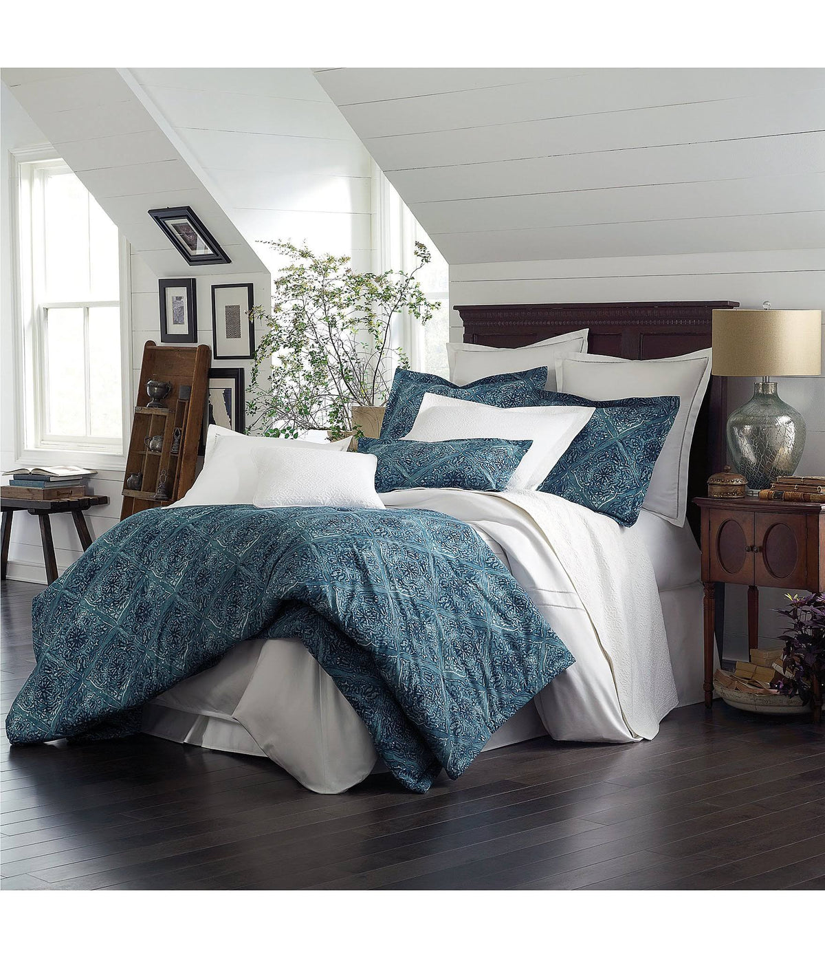 Southern Living Heirloom Sateen Twill Euro Sham - White