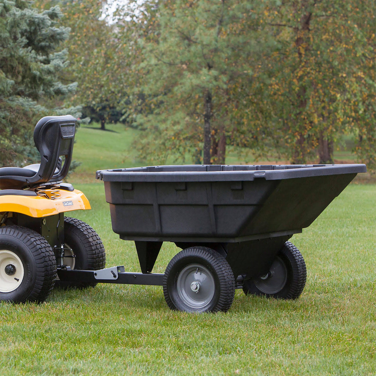 Ohio Steel 15 Cu. ft. Poly Swivel Lawn Tractor Dump Cart 1000P-SD