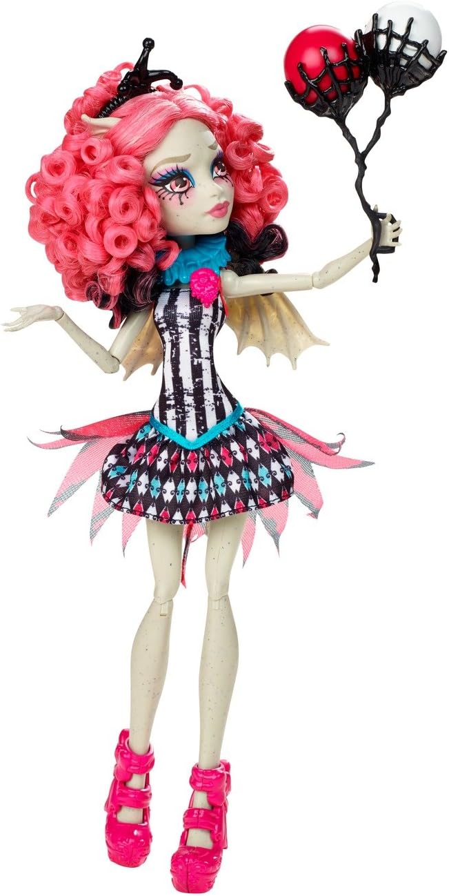 Monster High Freak du Chic Funhouse and Rochelle Goyle Doll Playset