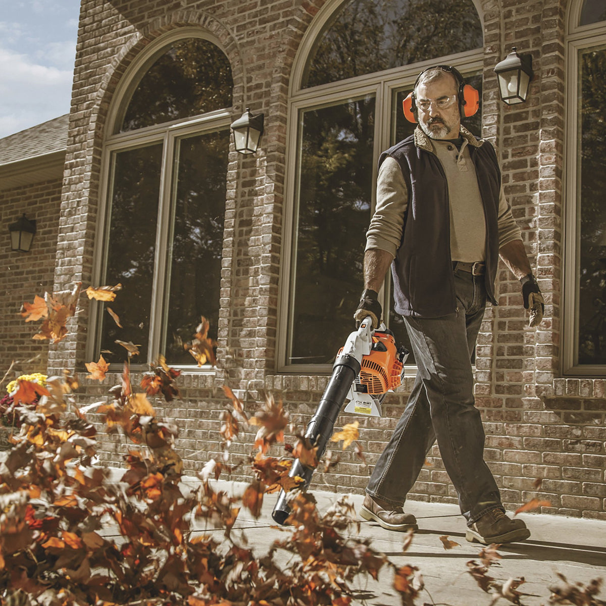 Stihl Gas-Powered Handheld Blower ?? 27.2cc, 412 CFM, Model# BG 56 C-E