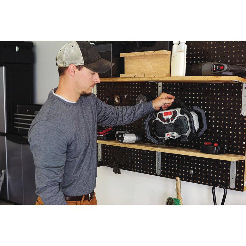 Porter-Cable PCCR701B 20-Volt Max* Dual-Power Jobsite Charging Radio