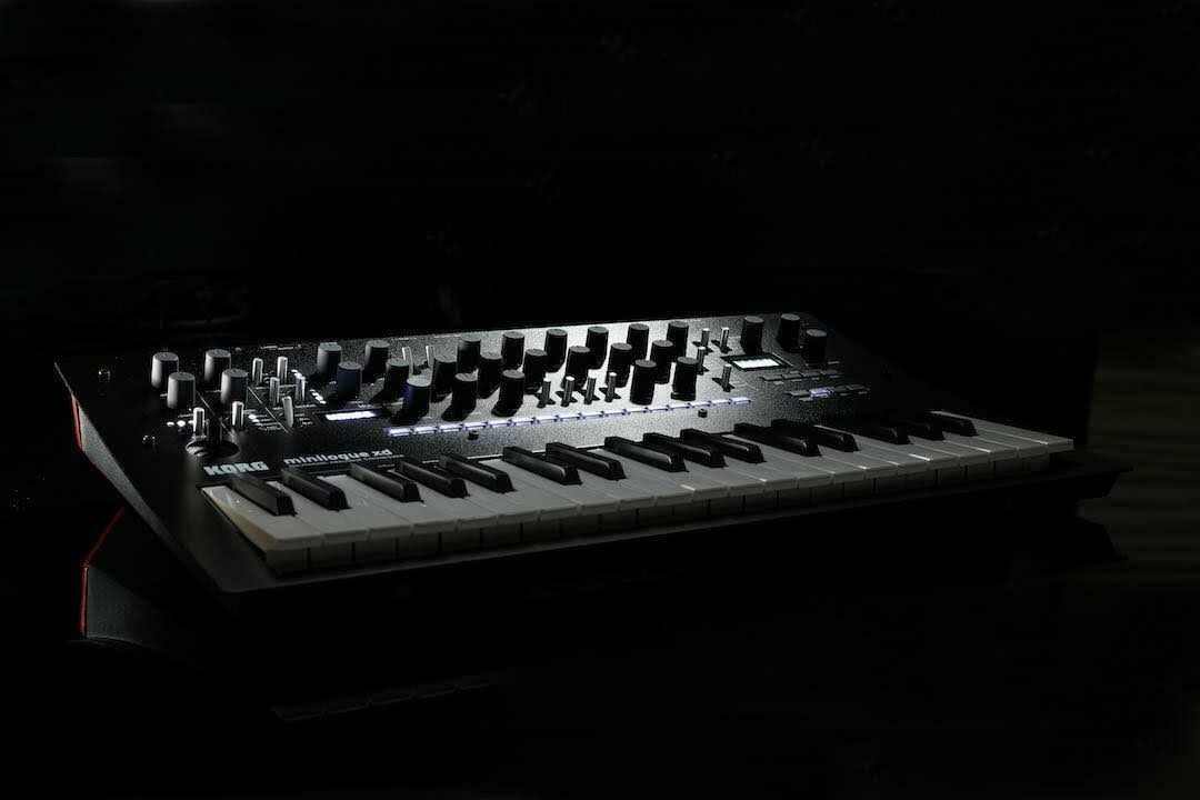 Korg Minilogue XD 37-Key Analog Synthesizer