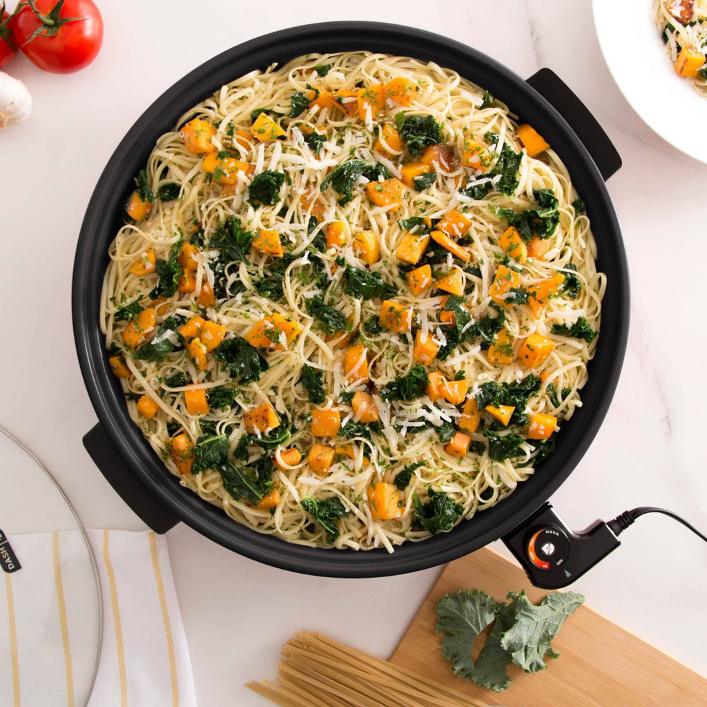 Dash 14x22 Family Size Rapid Skillet, Red