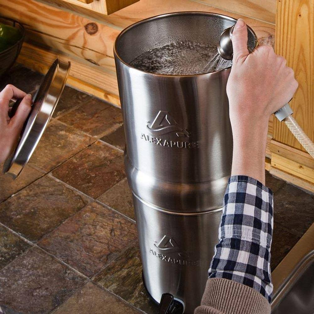 Alexapure Pro Water Filtration System - Camping Survival