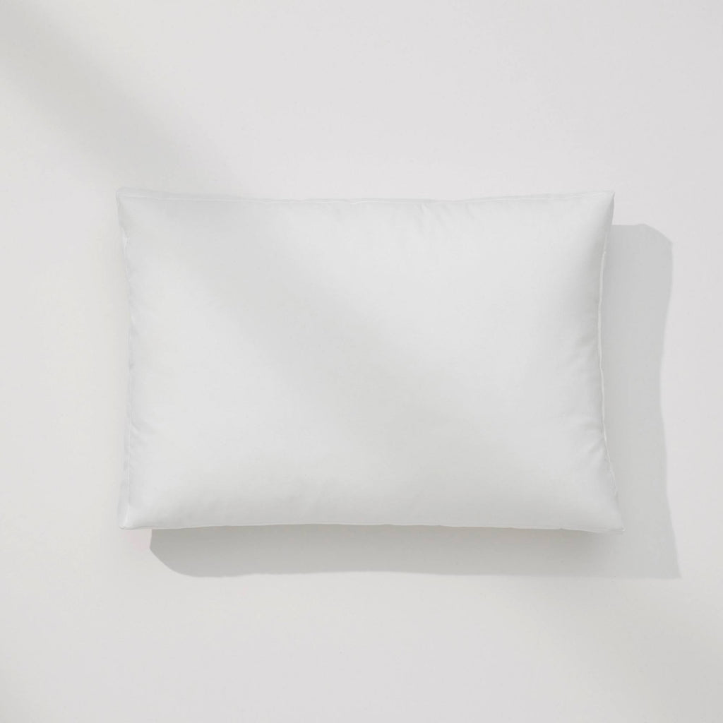 Casper Nap Travel Pillow White