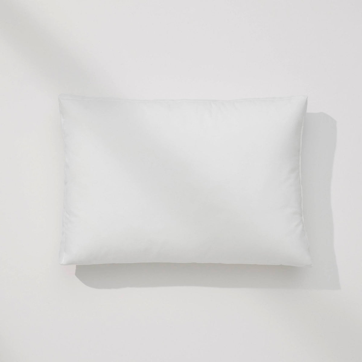 Casper Nap Travel Pillow White