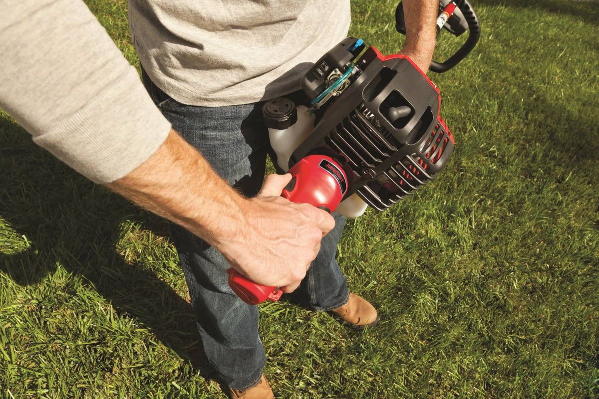 Troy Bilt 4 Cycle Curved Shaft Trimmer