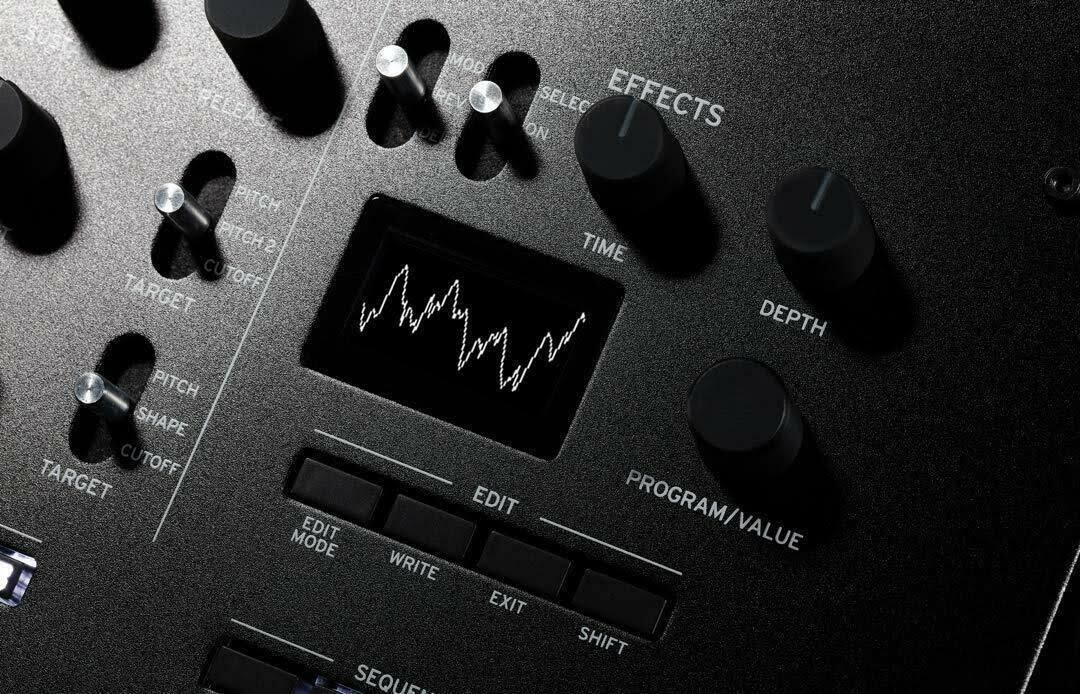 Korg Minilogue XD 37-Key Analog Synthesizer