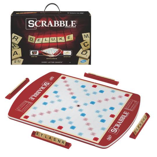 Hasbro Deluxe Edition Scrabble